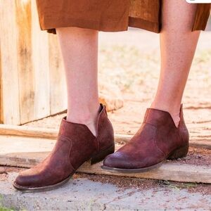 New Born Kerri Dark Burgundy Ankle Booties